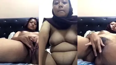 Panggilan Panas Jilbab Coklat Berujung Muncrat